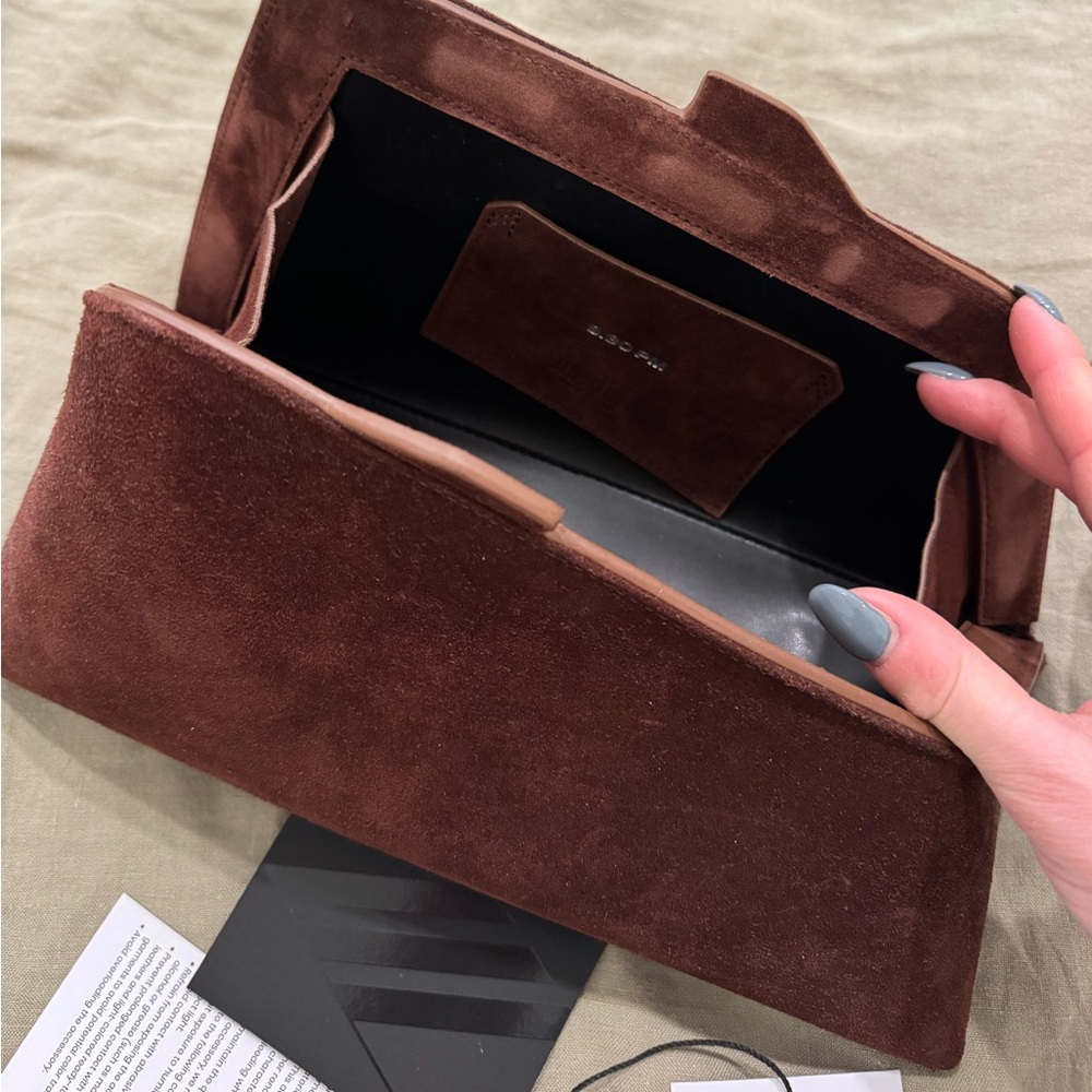 The Attico 8.30 PM Oversized Clutch - Picture 6 of 9